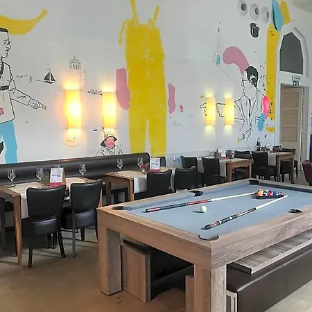 奥斯坦德利奥波德酒店 酒店 4*